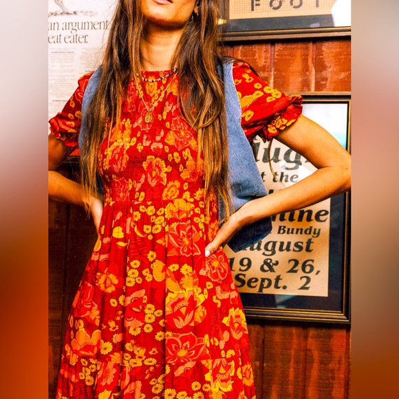 bohme Dresses & Skirts - BOHME MELODY FLORAL DRESS IN BRICK